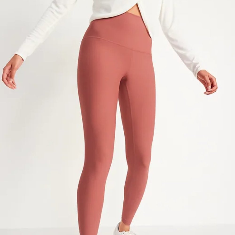 LIKE NEW EXTRA HIGH WAIST ELEVATE POWERSOFT M